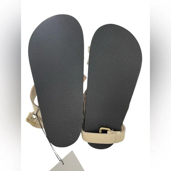 Liberté The Leni Sandal - Picture 5 of 13